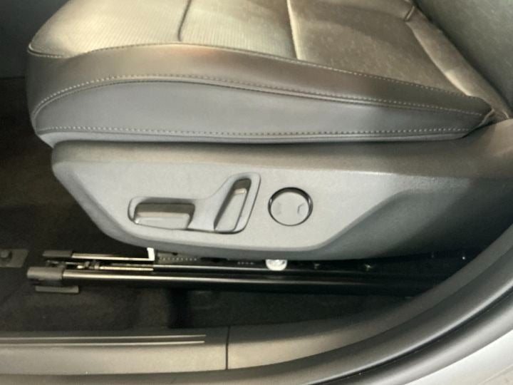 Kia Niro 64 EV Limited Edition 5d