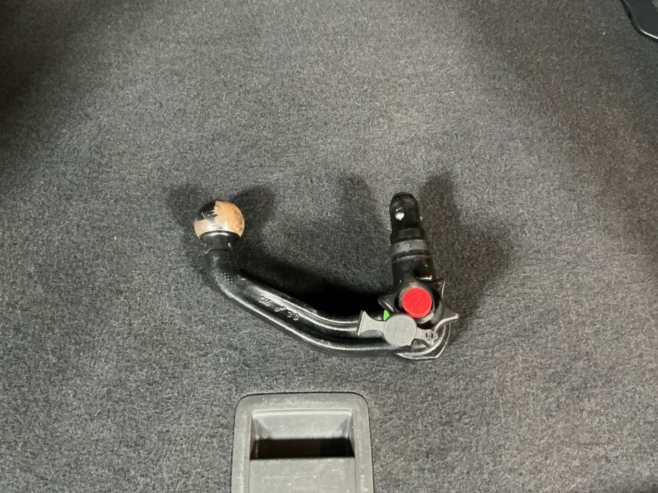 VW Golf VII 1,0 TSi 85 Trendline 5d