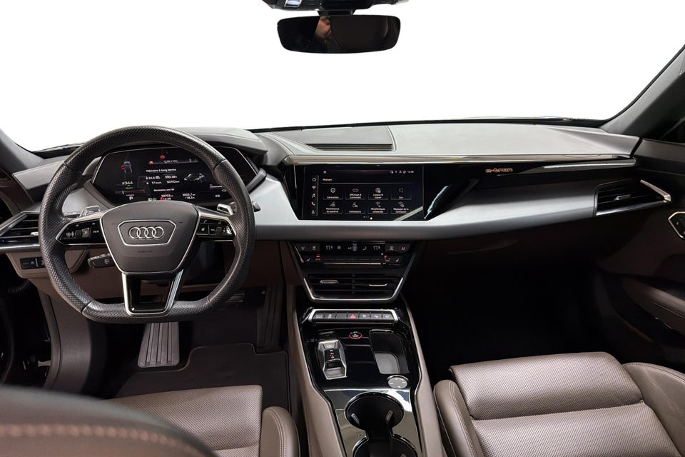 Audi e-tron GT quattro 4d