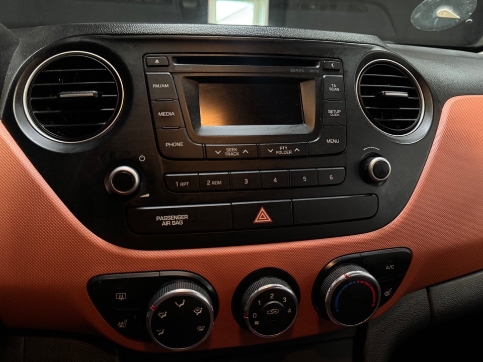 Hyundai i10 1,0 Style 5d