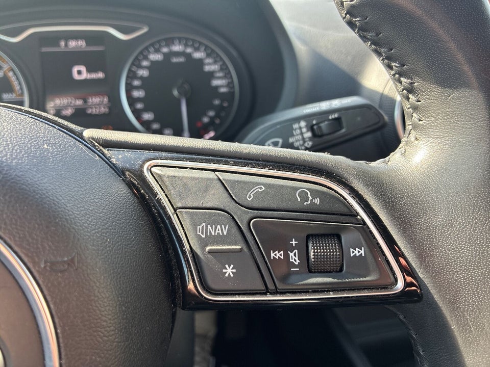 Audi A3 1,4 e-tron Sportback S-tr. 5d