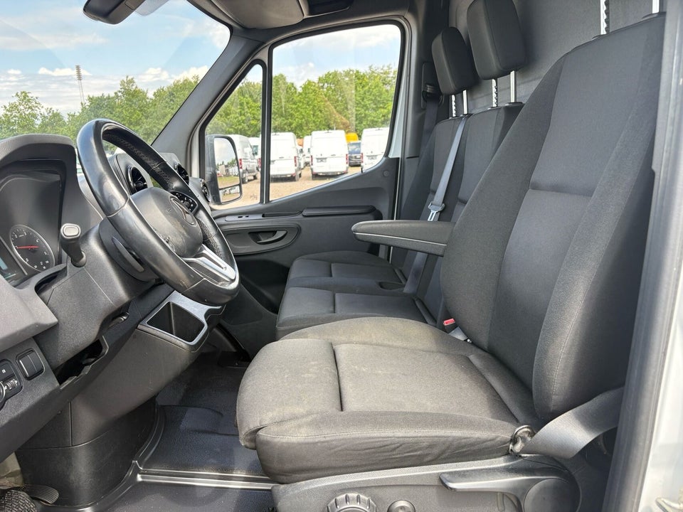 Mercedes Sprinter 317 2,0 CDi Alukasse m/lift aut. RWD 2d