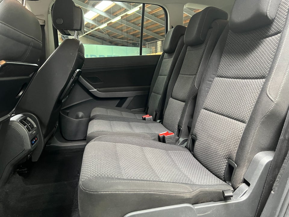 VW Touran 2,0 TDi 150 Comfortline 7prs 5d