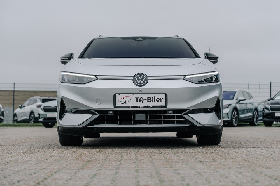 VW ID.7 77 Pro Tourer 5d