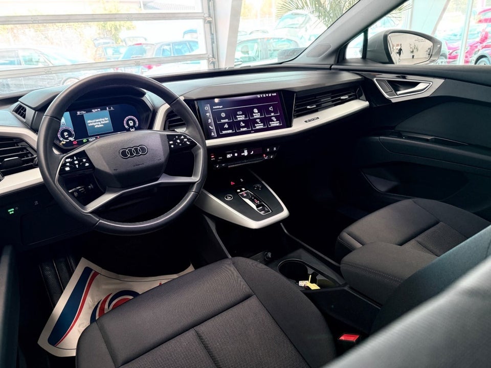 Audi Q4 e-tron 45 Progress 5d