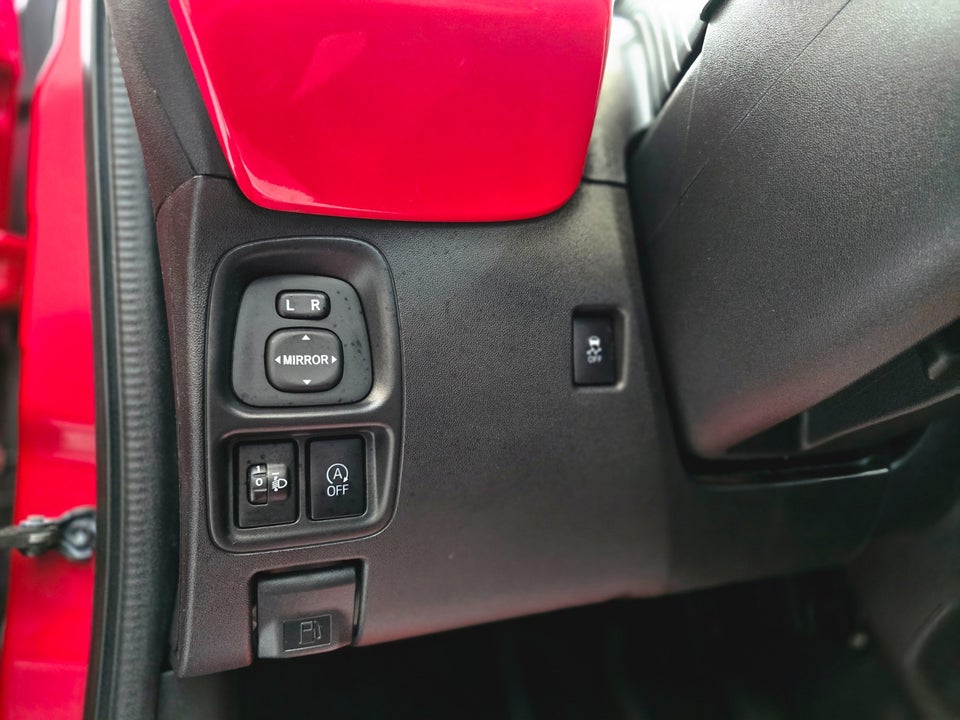 Toyota Aygo 1,0 VVT-i x-wave Sky 5d