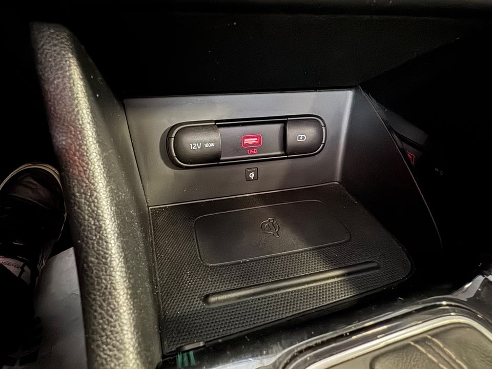 Kia Niro 1,6 PHEV Advance DCT 5d