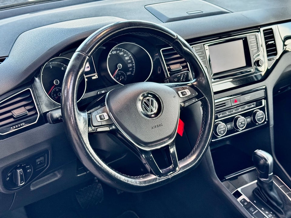 VW Golf Sportsvan 1,6 TDi 110 Highline DSG 5d
