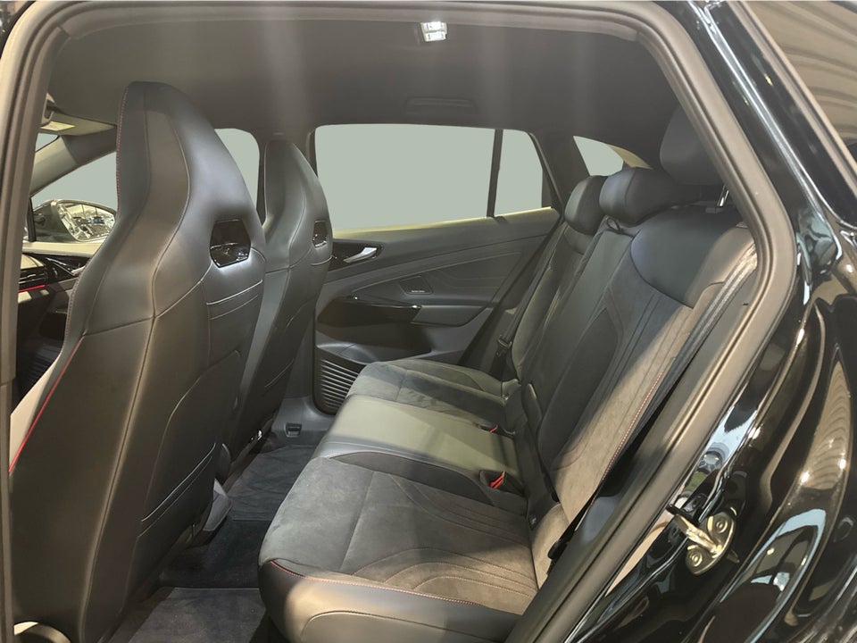 VW ID.4 79 GTX Max+ 4Motion 5d