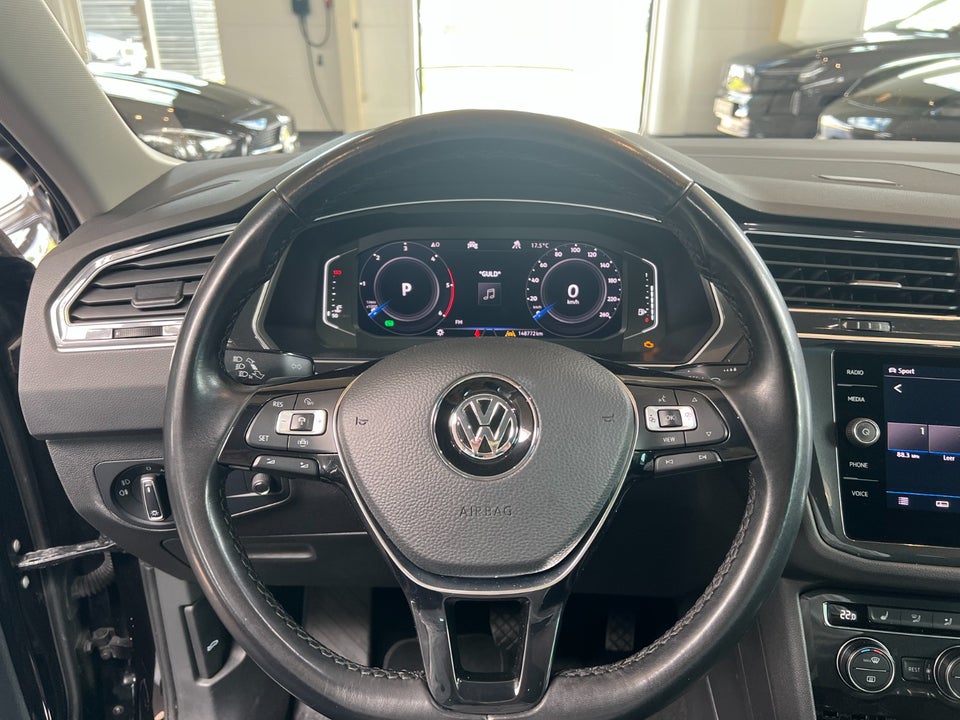 VW Tiguan 2,0 TDi 150 Highline DSG 4Motion 5d