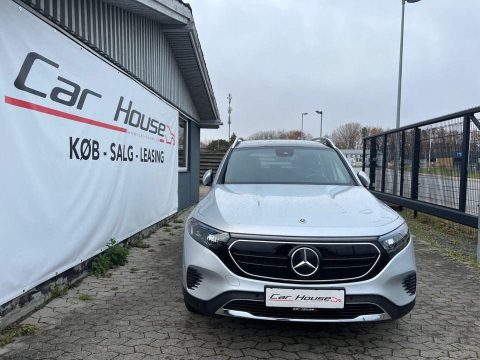 Mercedes EQB250 Progressive 5d