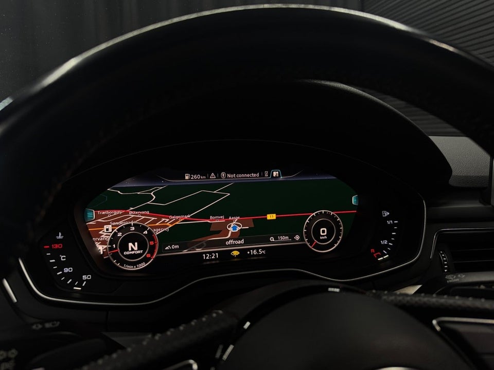 Audi A4 3,0 TDi 272 S-line Avant quattro Tiptr. 5d