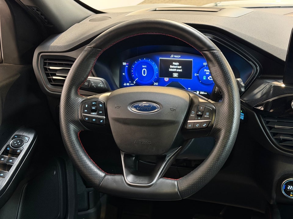 Ford Kuga 2,5 PHEV ST-Line X CVT 5d