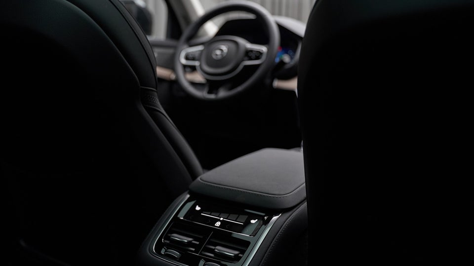 Volvo XC90 2,0 T8 ReCharge Ultra Dark aut. AWD 7prs 5d