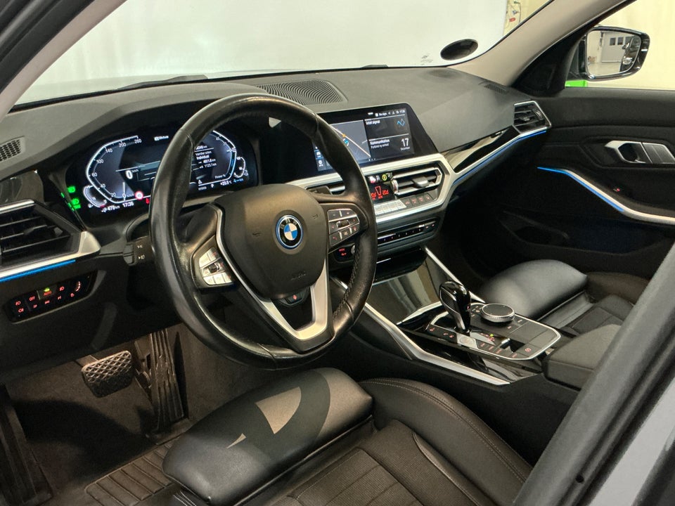 BMW 330e 2,0 Touring Sport Line aut. 5d