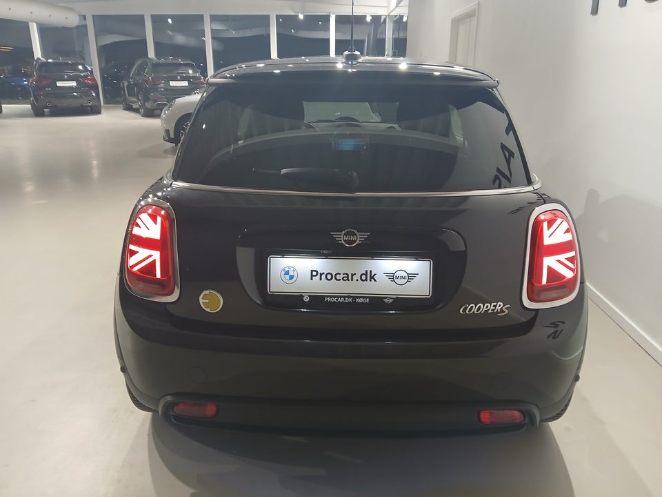MINI Cooper SE Yours Trim 3d