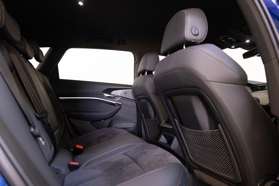 Audi e-tron 55 S-line quattro 5d