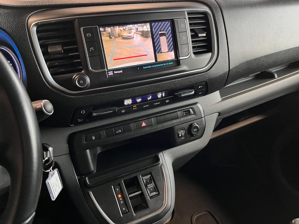 Peugeot e-Expert 50 L2 Premium Van