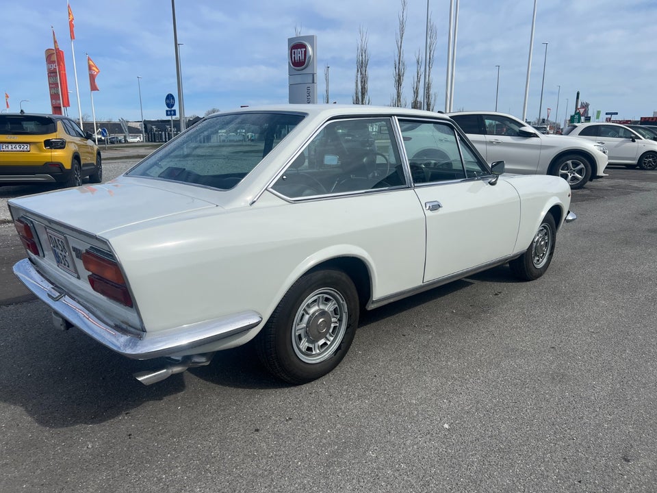 Fiat 124 1,4 Sport Coupé 2d