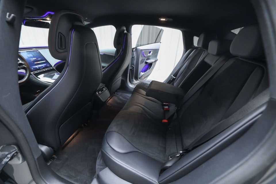 Mercedes EQE350 AMG Line 4d