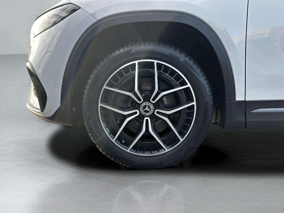 Mercedes EQA250 AMG Line 5d