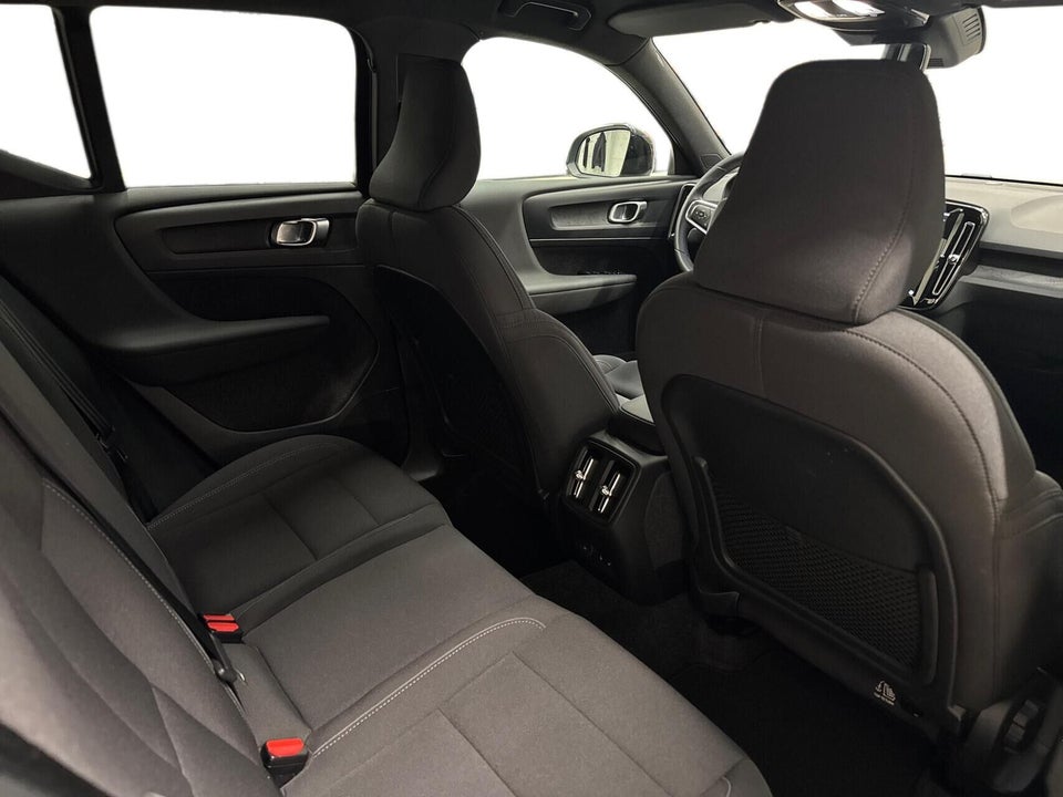 Volvo XC40 ReCharge Extended Range Core 5d