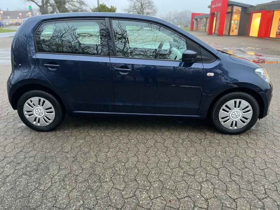 VW Up! 1,0 75 Street Up! BMT 5d