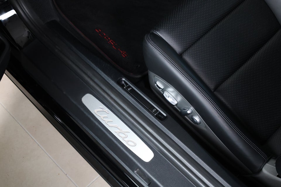 Porsche 911 Turbo 3,8 Coupé PDK 2d
