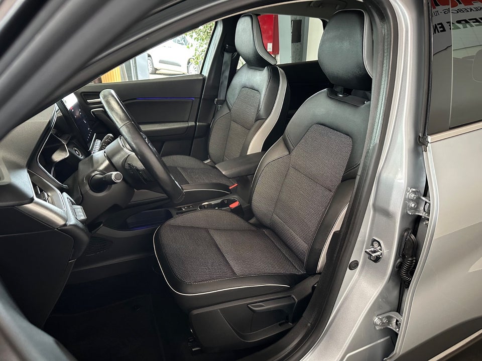 Renault Captur 1,3 TCe 130 Intens EDC 5d
