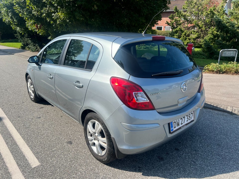 Opel Corsa 1,3 CDTi 95 Cosmo eco 5d