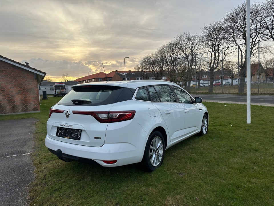 Renault Megane IV 1,5 dCi 90 Zen Sport Tourer 5d