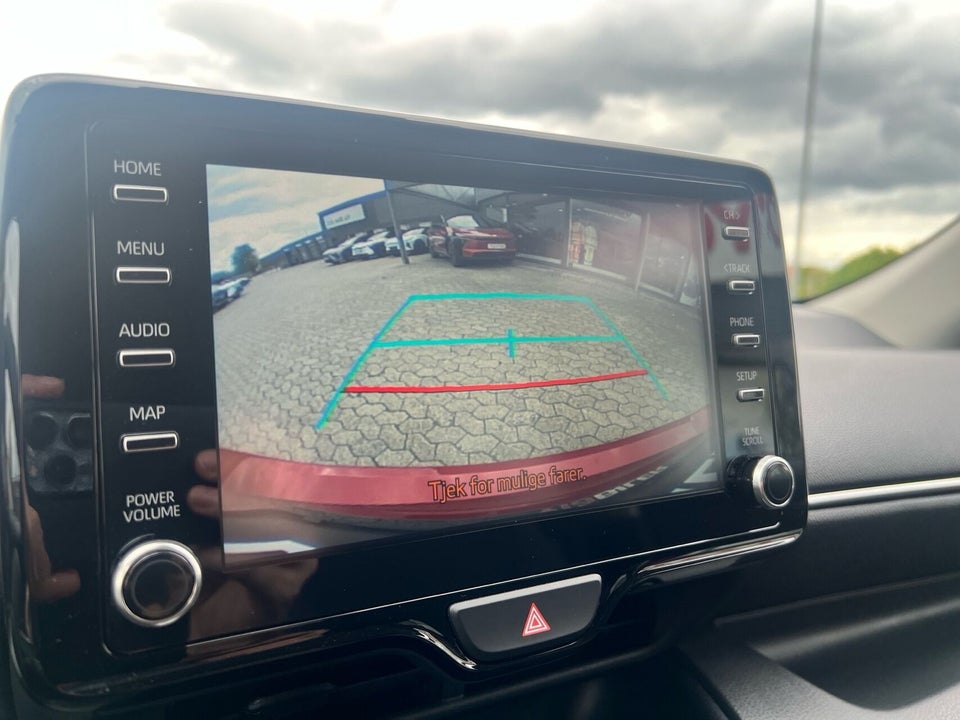 Toyota Yaris 1,5 Hybrid Active Tech e-CVT 5d
