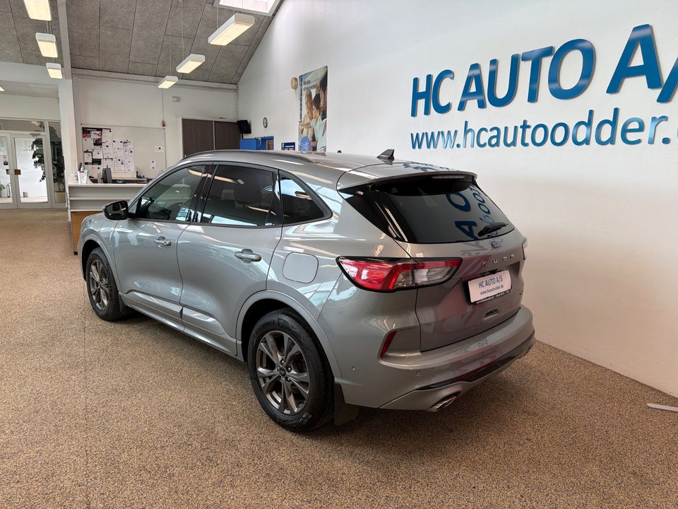 Ford Kuga 2,5 PHEV ST-Line CVT 5d