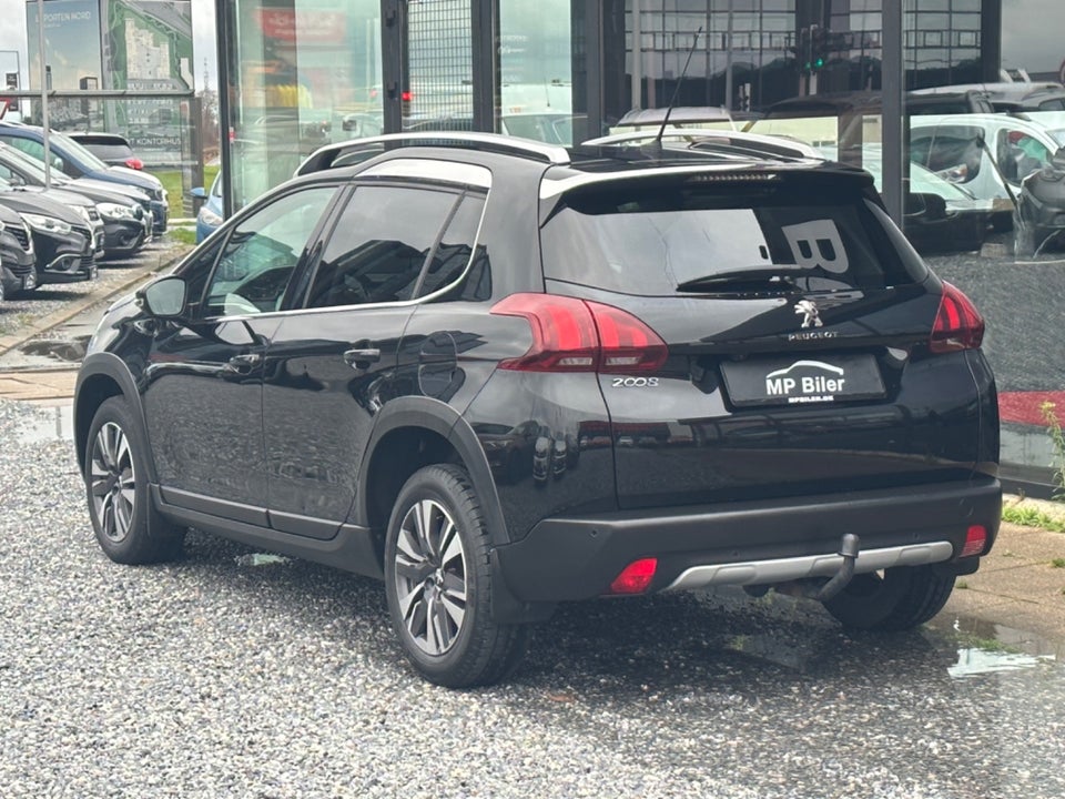 Peugeot 2008 1,5 BlueHDi 100 Allure Sky 5d