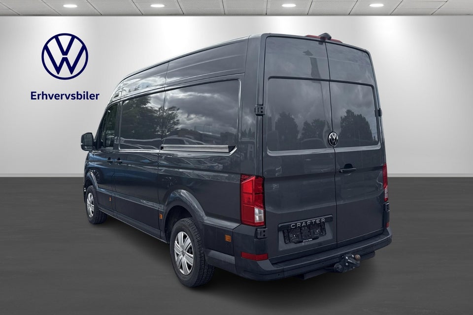 VW Crafter 35 2,0 TDi 140 Kassevogn L3H3 aut.