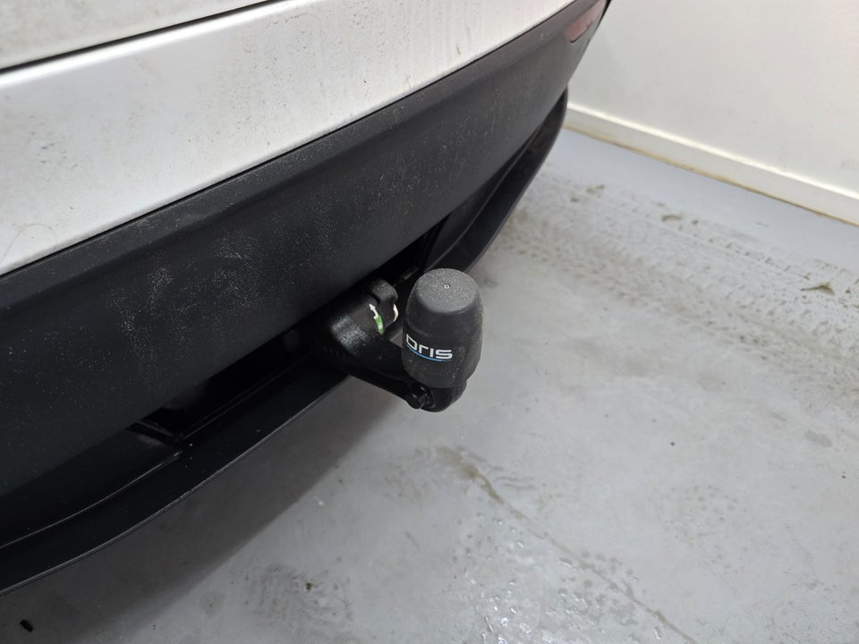 Tesla Model Y RWD 5d