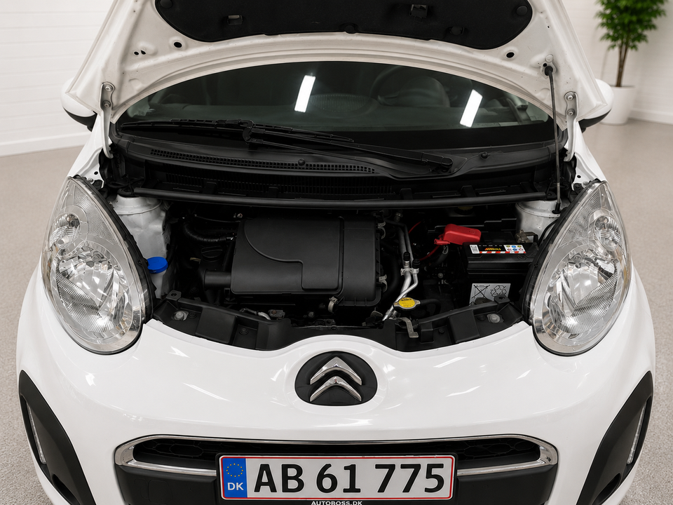 Citroën C1 1,0i Exclusive 5d