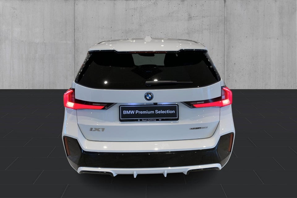 BMW iX1 eDrive20 M-Sport 5d