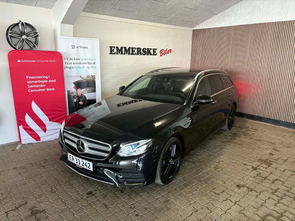 Mercedes E300 de 2,0 AMG Line stc. aut. 5d