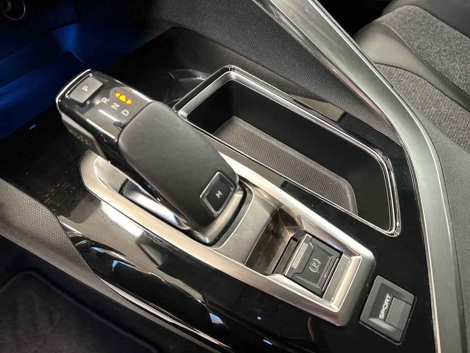 Peugeot 3008 1,5 BlueHDi 130 Allure EAT8 5d