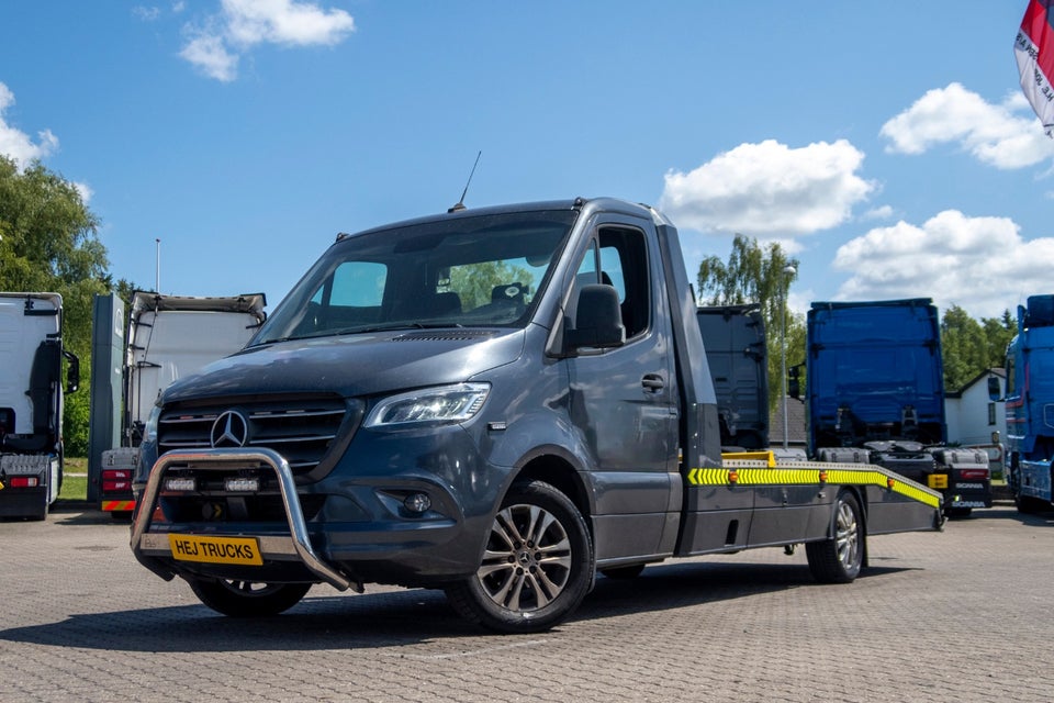 Mercedes Sprinter 319 3,0 CDi A3 Chassis aut. RWD 2d