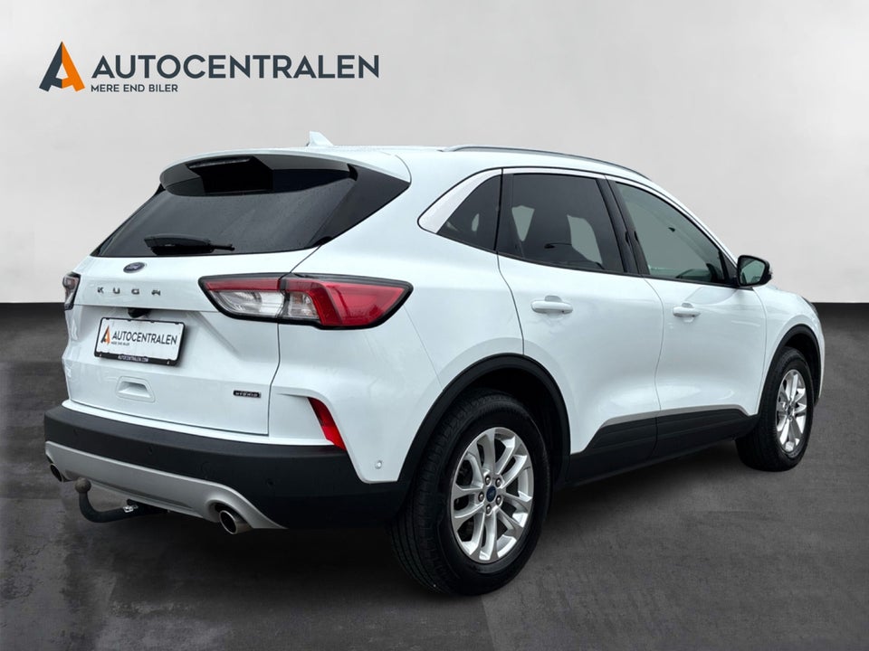 Ford Kuga 2,5 HEV Titanium X CVT 5d