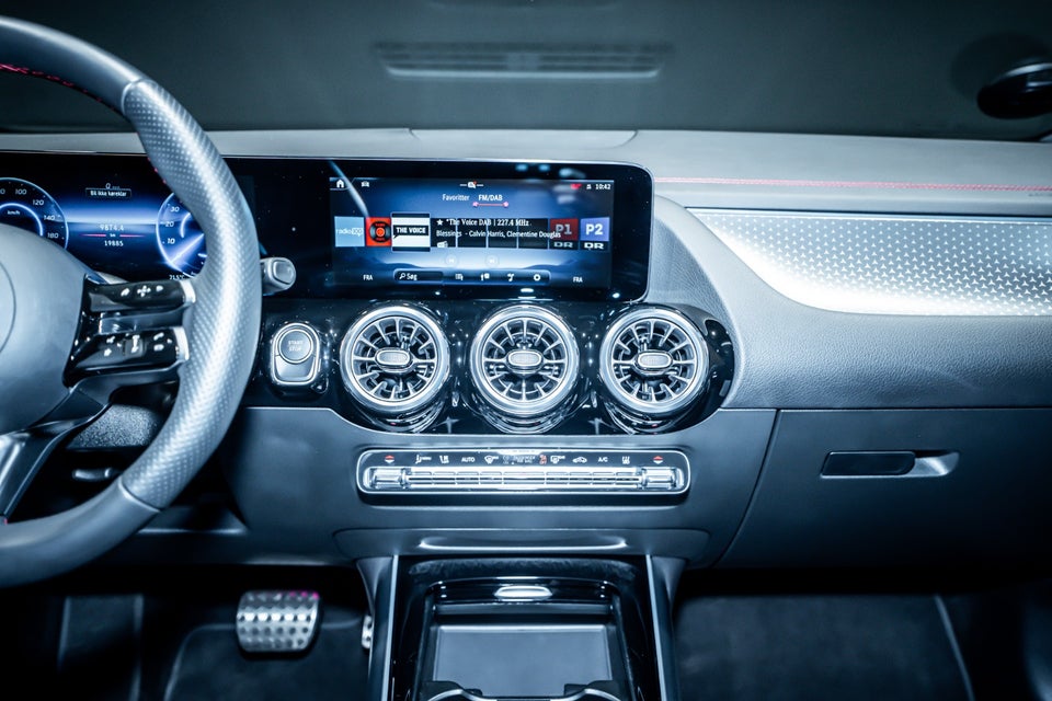 Mercedes EQA250+ AMG Advance 5d