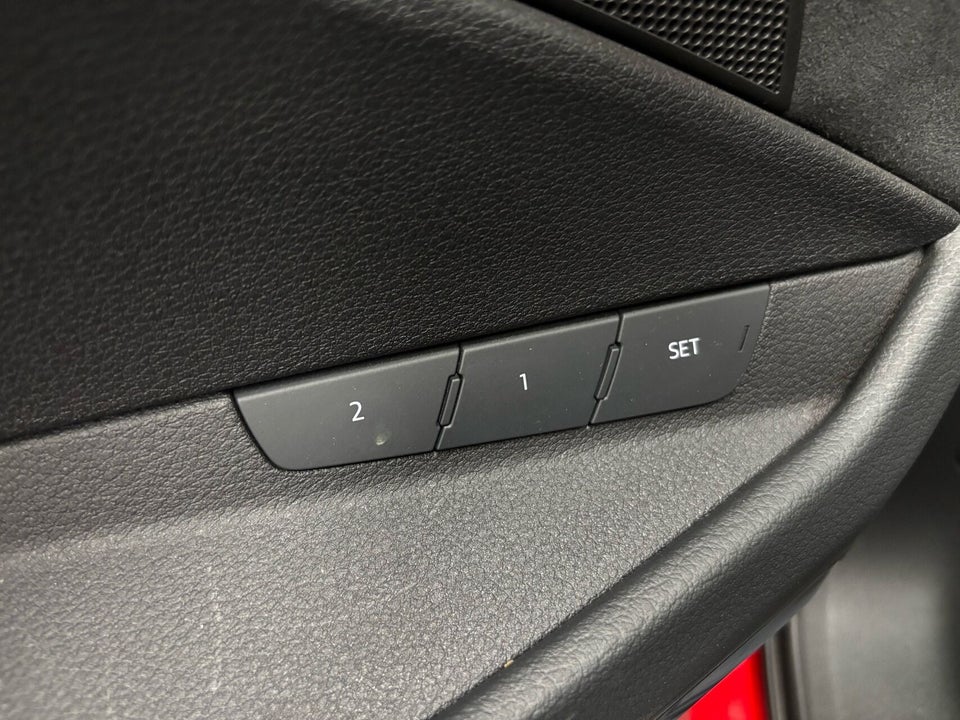 Audi SQ8 e-tron Sportback quattro 5d