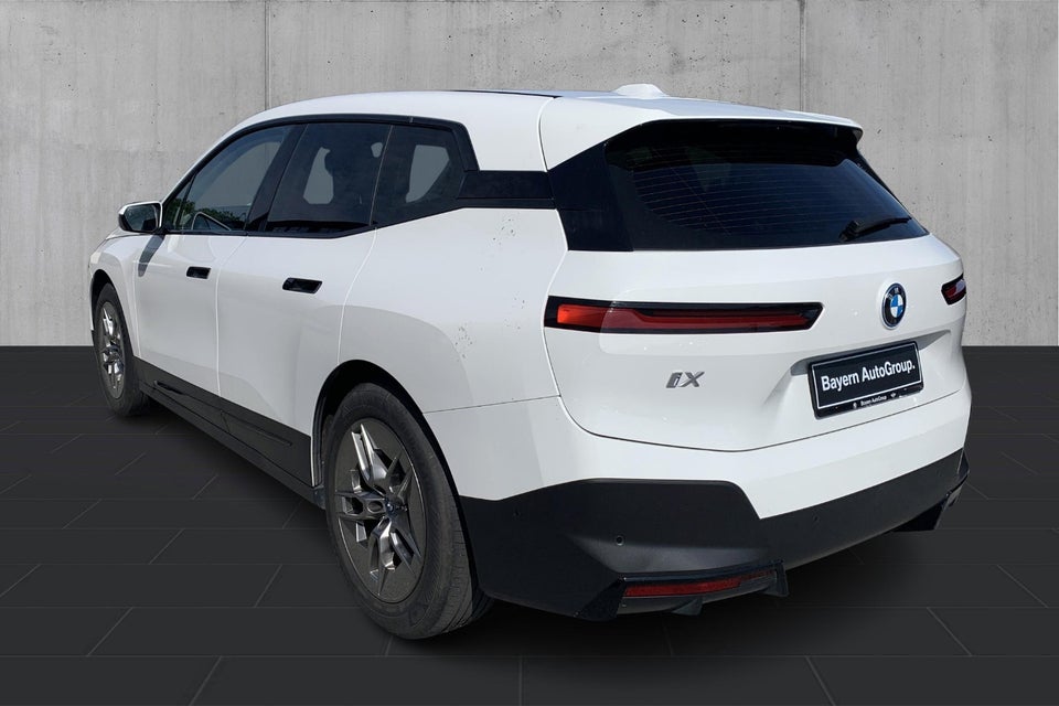 BMW iX xDrive40 5d