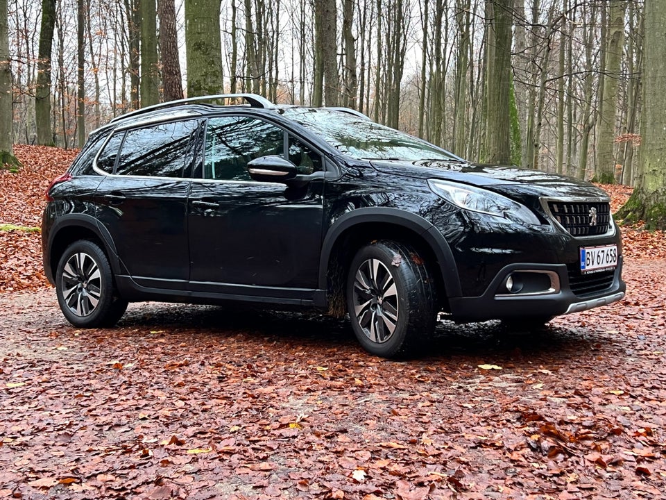 Peugeot 2008 1,2 e-THP 110 Desire Sky 5d