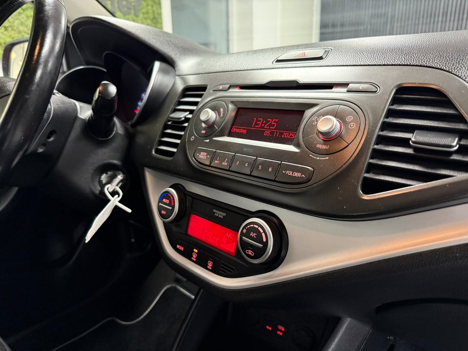 Kia Picanto 1,0 Attraction 5d