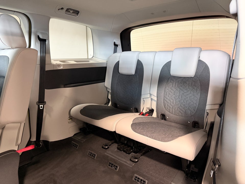 VW ID. Buzz 86 Pro 7prs LWB 5d