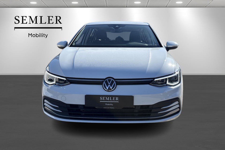 VW Golf VIII 1,4 eHybrid DSG 5d