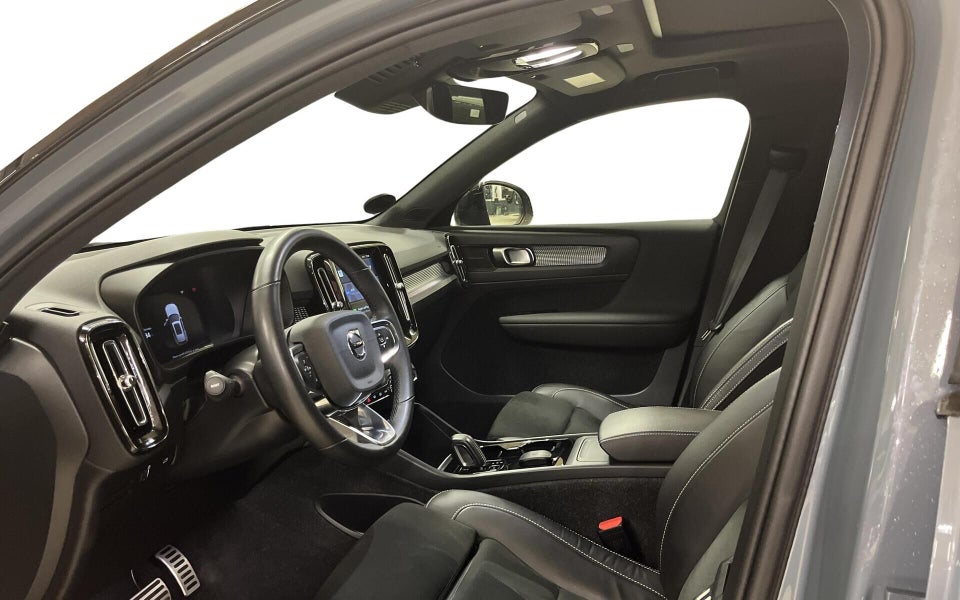 Volvo XC40 P8 ReCharge Twin Pro 5d